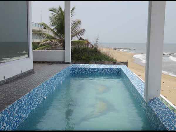 சென்னை பேராசிரியர் லீலை