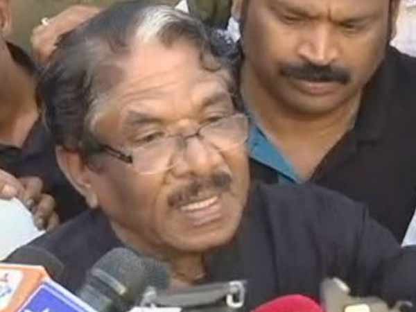 பிரதமருக்கு கருப்புக்கொடி காட்டுவோம் 