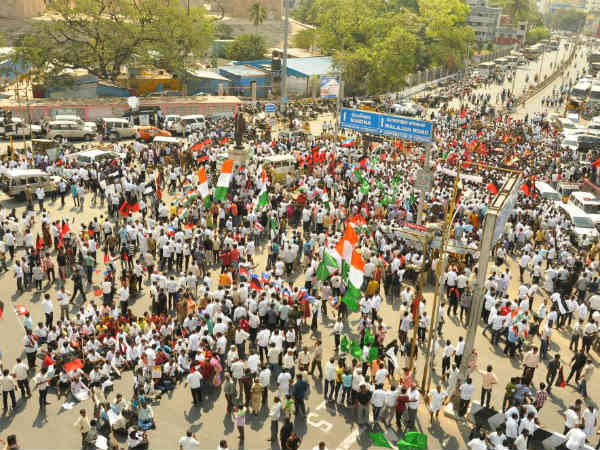 மக்கள் சிரமம் மக்கள் சிரமம்