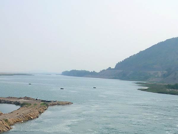 கூட்டாட்சி அடிப்படையில் 