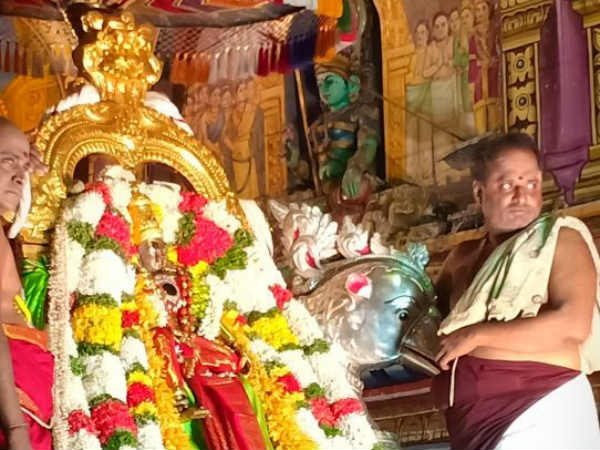 ஆணும் பெண்ணும் சமமே 
