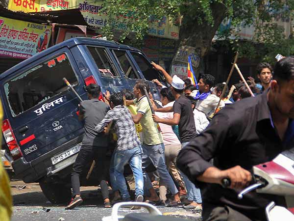 போக்குவரத்து முடக்கம் 