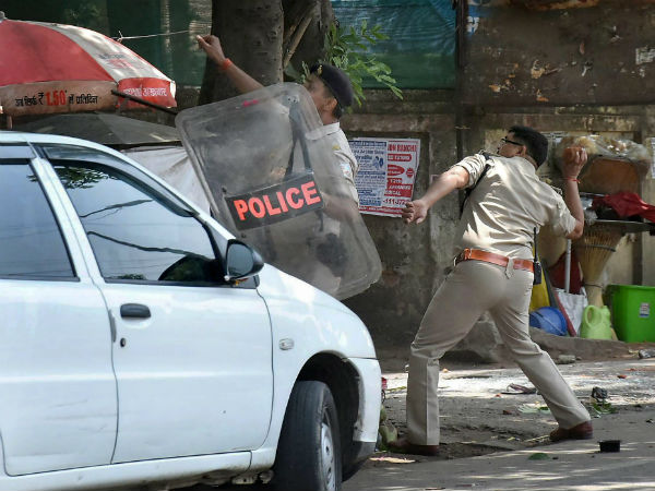 எத்தனை மரணம் 