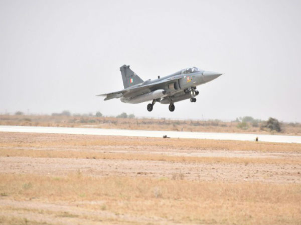 ரஷ்யா, இங்கிலாந்து 