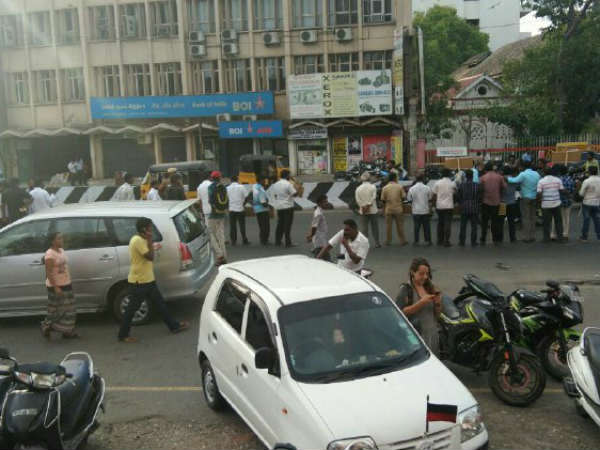 DMK and 9 other political parties doing human chain protest for CMB 