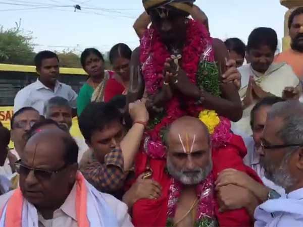 ஆன்மிக சொற்பொழிவாளர் ரங்கராஜன் 