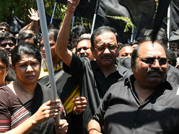 இனியாவது புரிந்து கொள்ளட்டும் 