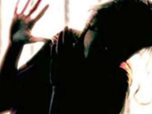 Mother Scrubs 5 Year Old With Stone To Make Him Fair Mother Scrubs 5 Year Old With Stone To Make Him Fair