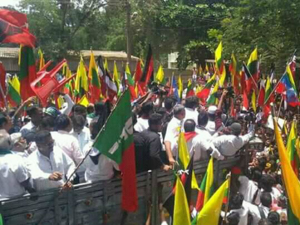 பலத்த பாதுகாப்பு பலத்த பாதுகாப்பு