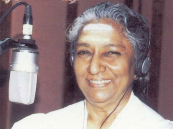 ஓய்வு அறிவித்தார் ஜானகி ஓய்வு அறிவித்தார் ஜானகி