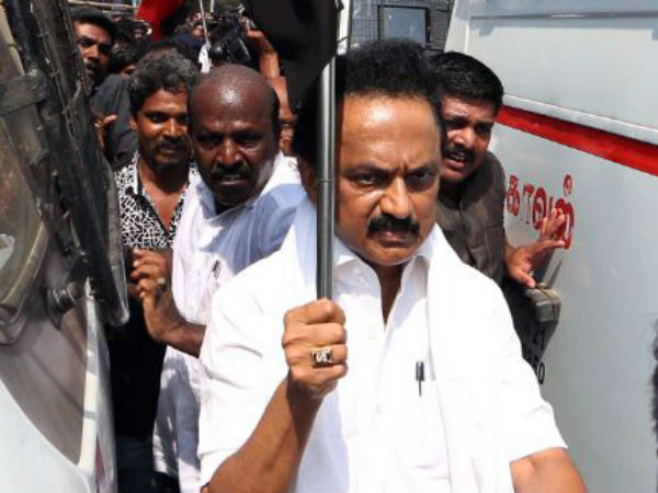 அனைத்துக்கட்சித் தலைவர்கள் பங்கேற்பு 