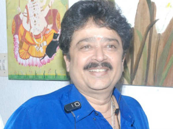 பெண் நிருபர்கள் 