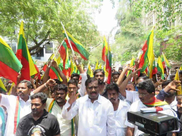 Protesters arrested for siege IOC office at Chennai 