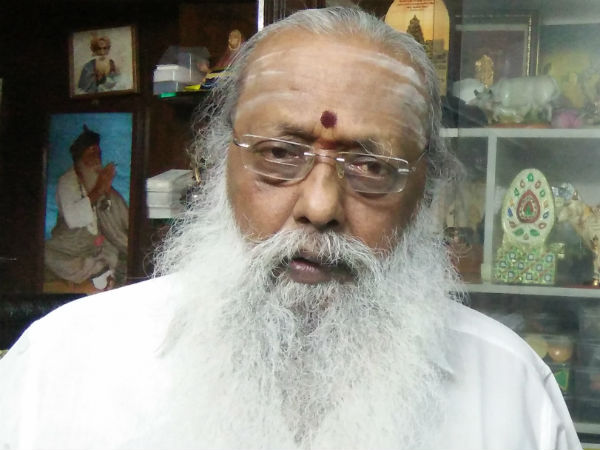 famous writer Balakumaran hospitalised famous writer Balakumaran hospitalised