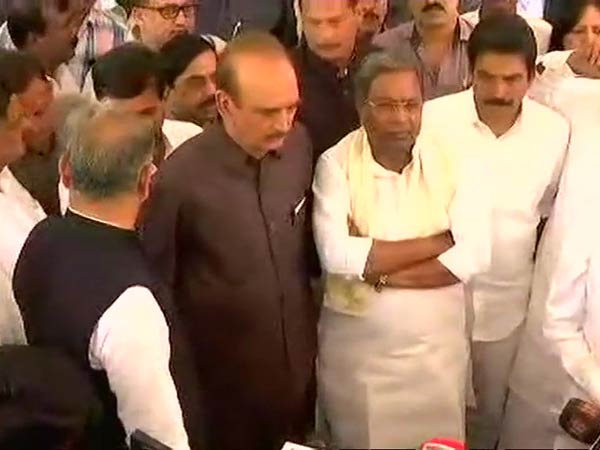 குலாம் நபி - சித்தராமையா பேட்டி 