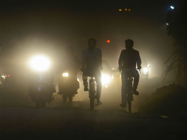 நள்ளிரவில் தாக்கிய புயல் 