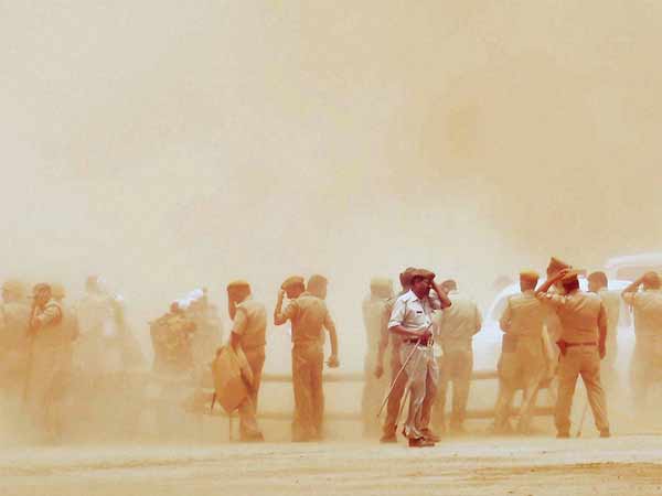 7ஆம் தேதியும் புழுதிபுயல் 