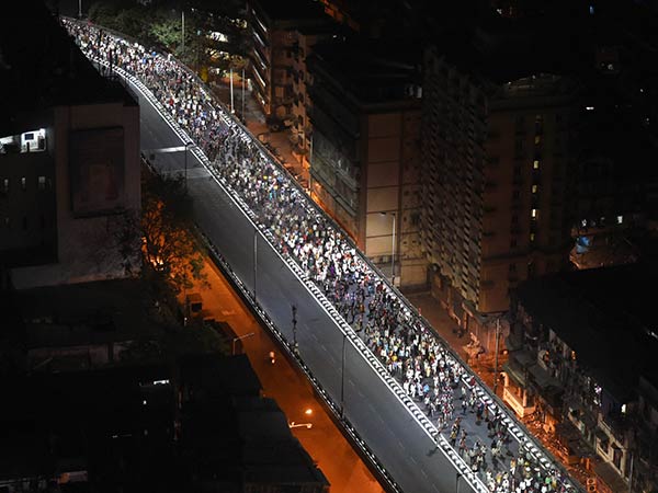  காற்றில் பறந்த வாக்குறுதிகள் 