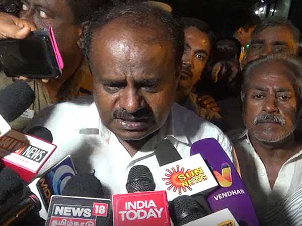 குமாரசாமி அழைப்பு 