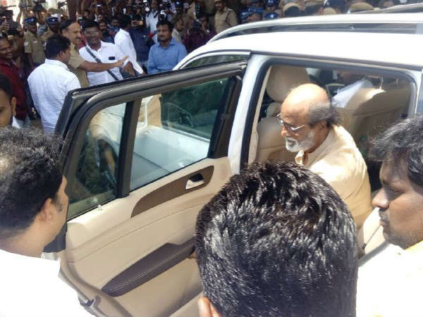 போராடுவது வேடிக்கைக்காக இல்லை 