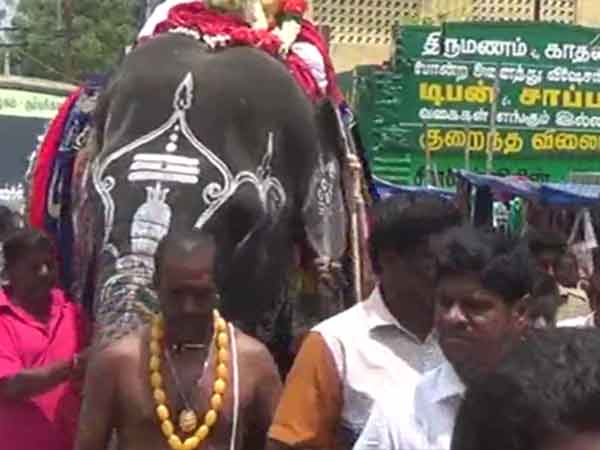 கண்ணீருடன் காத்திருப்பு 