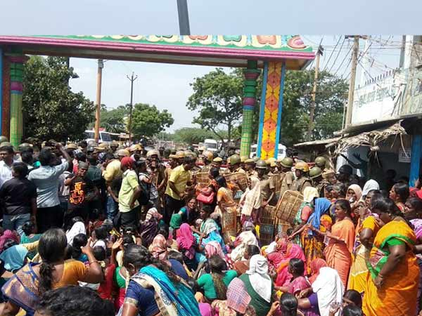 மக்கள் பீதி 