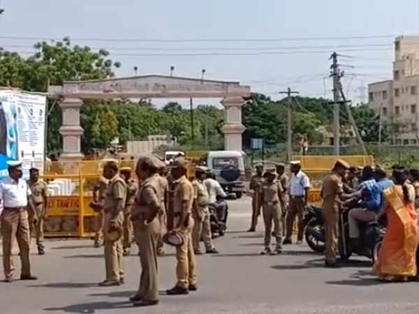 Sterlite: people who conduct rally stopped near Madathukulam 