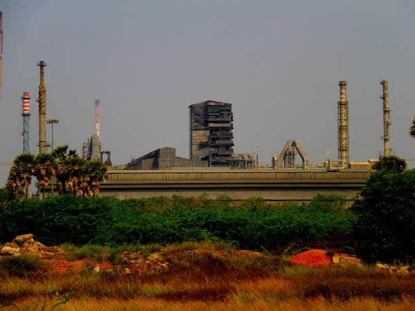 ஆலை இயங்காமல் இருக்க 