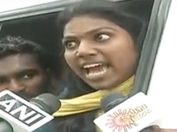 Police arrested Students indulged Protest on CBSE office 