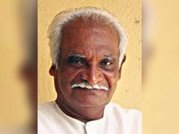 தமிழ் இலக்கியம் பயின்றவர் தமிழ் இலக்கியம் பயின்றவர்