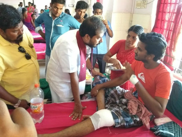 மன்னிப்பு கேளுங்கள் ரஜினி 