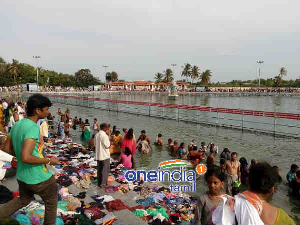 நீராடுவது எப்படி?