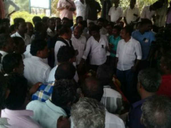 கைகலப்பாக மாறியது 