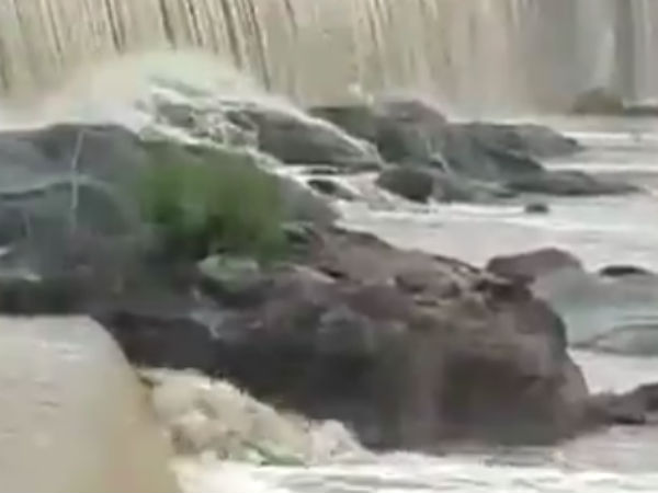 இடி மின்னலுடன் மழை 