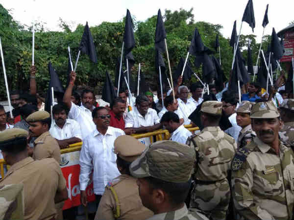  சீமான் கைது 