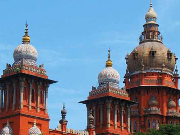 விமர்சனம் செய்யக்கூடாது 