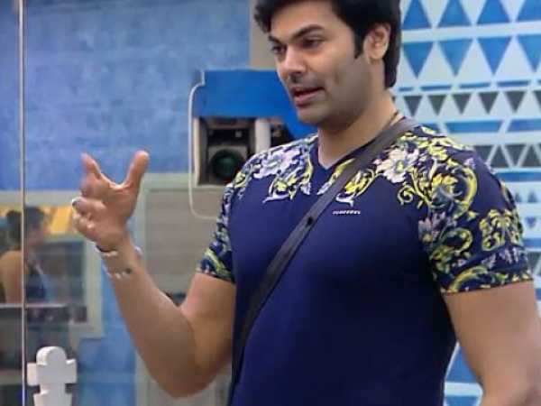 கணேஷ் வெங்கட்ராமன்: