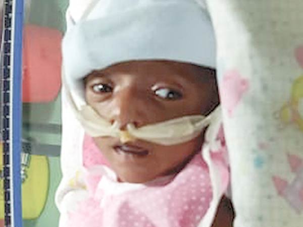 Help this Child, Who gets admitted seriously in Hospital 