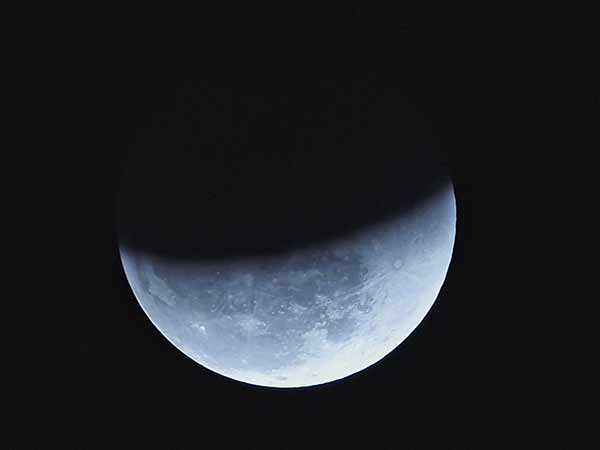 செவ்வாயும் நெருங்குகிறது 