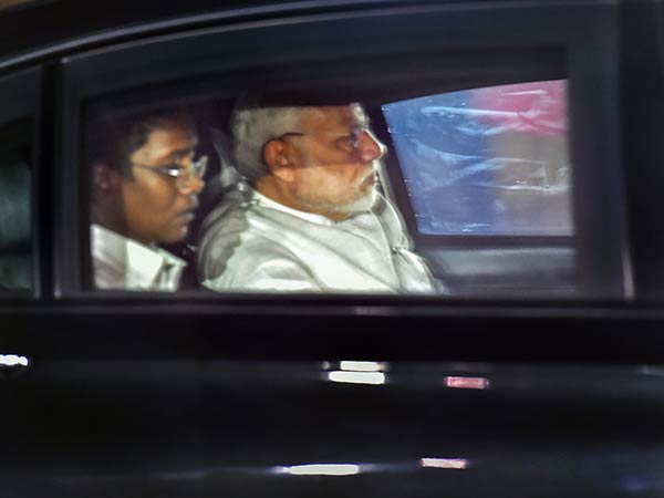  புனே போலீஸார் 