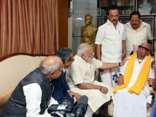 Modi wishes Karunanidhi over Twitter Modi wishes Karunanidhi over Twitter