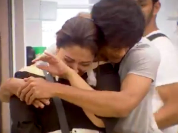 அதிருப்தி: