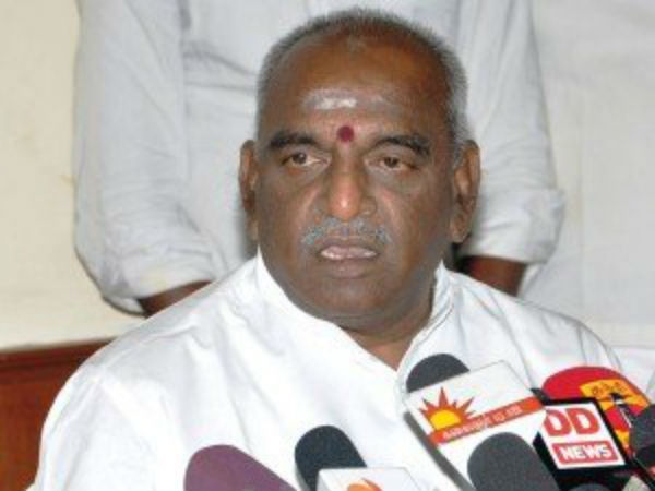 அதிகாரத்தோடு கேட்கலாம் 