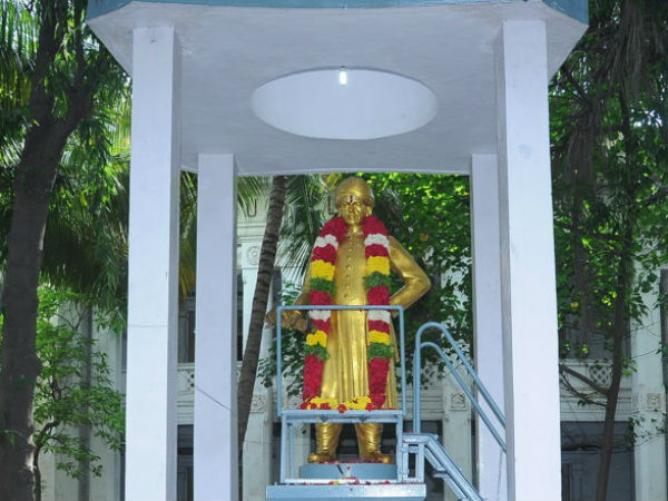 Social Activists raise questions over - PT Lee Chengalvaraya Naicker Trust assets Social Activists raise questions over - PT Lee Chengalvaraya Naicker Trust assets