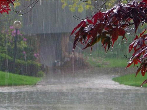 இரவு முழுவதும் மழை 