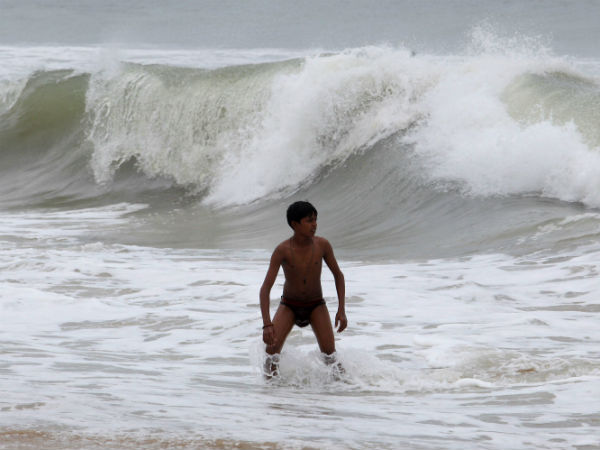 பலமாக பதிலடி கொடு 