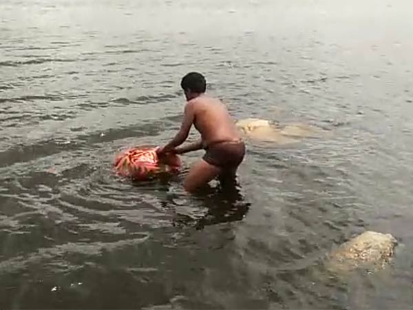 போலீஸ் விசரணை போலீஸ் விசரணை