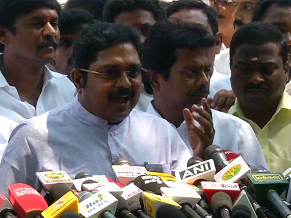 தூங்கிக்கொண்டிருந்தார்களா? 