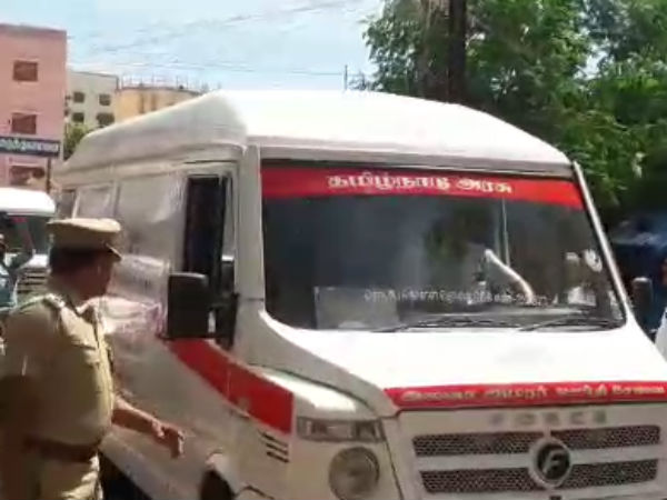 மாணவி ஸ்னோலின் 
