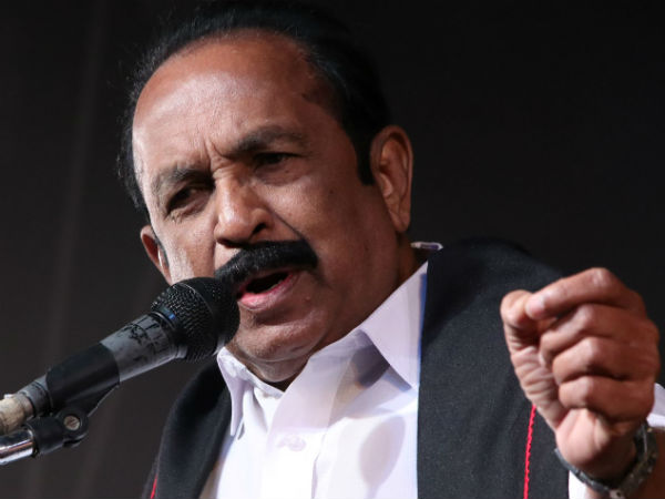 ரஜினி, கமல் மீது சாடல் 